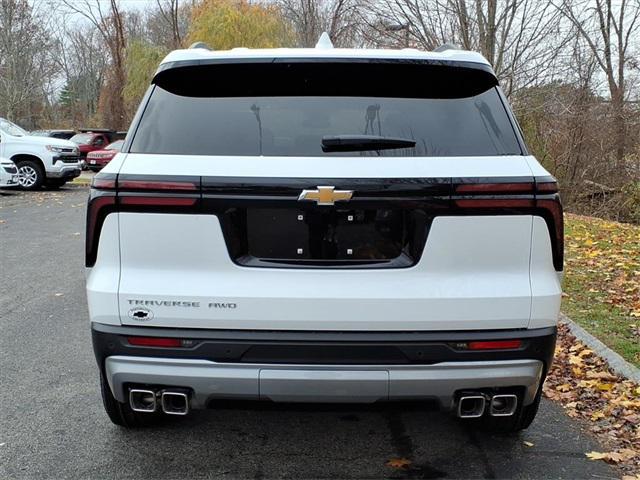 new 2026 Chevrolet Traverse car, priced at $43,620