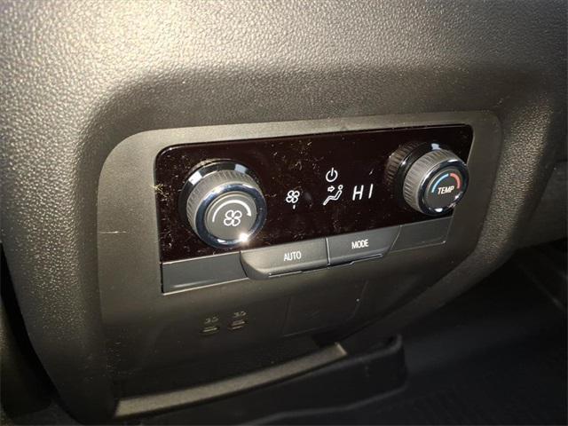 new 2026 Chevrolet Traverse car, priced at $43,620