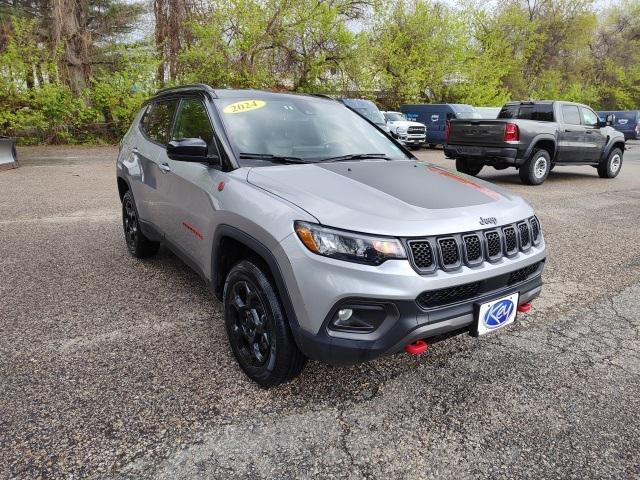 used 2024 Jeep Compass car, priced at $22,498