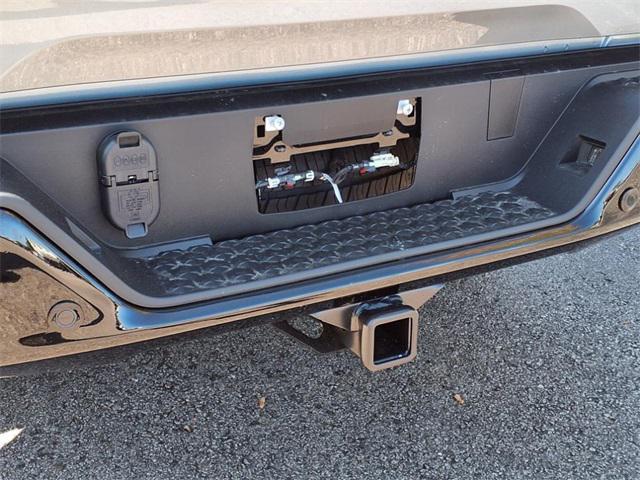 new 2025 Chevrolet Colorado car, priced at $49,265