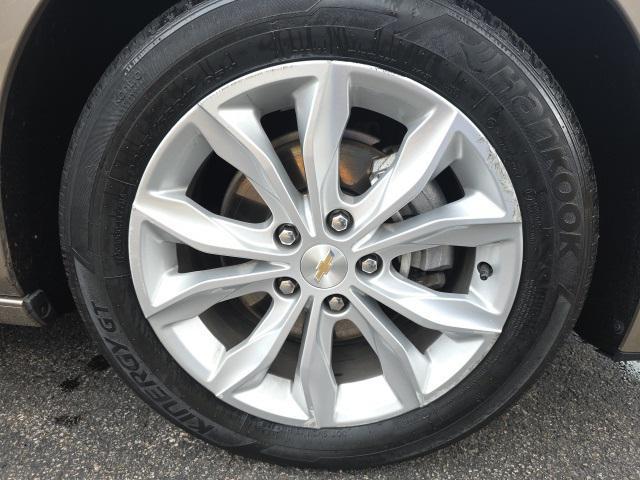 used 2024 Chevrolet Malibu car, priced at $18,499