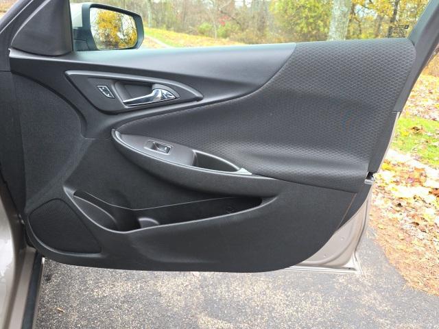 used 2024 Chevrolet Malibu car, priced at $18,499