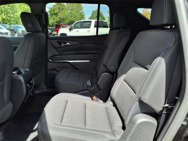 new 2026 Chevrolet Traverse car, priced at $46,905