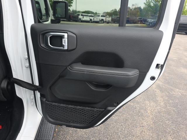 used 2021 Jeep Wrangler Unlimited car, priced at $32,981