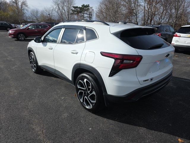 used 2024 Chevrolet Trax car, priced at $21,999