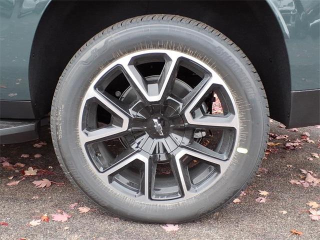 new 2026 Chevrolet Suburban car, priced at $81,615