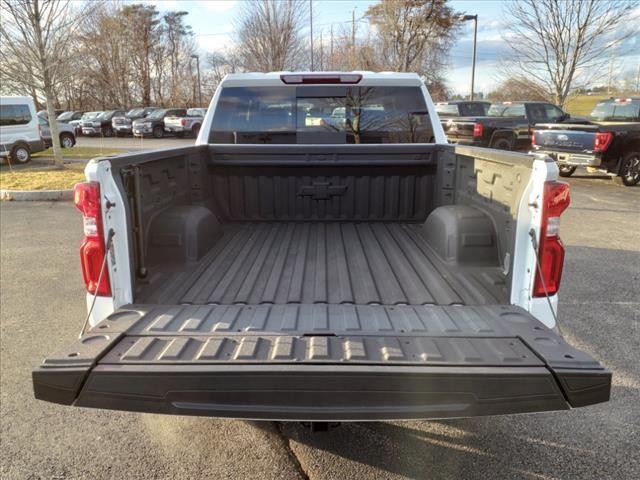 new 2024 Chevrolet Silverado 1500 car, priced at $52,265