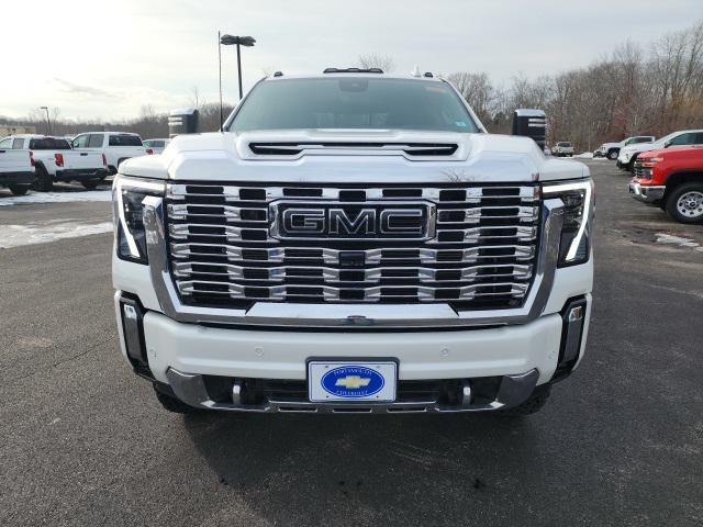 used 2024 GMC Sierra 2500 car, priced at $74,999