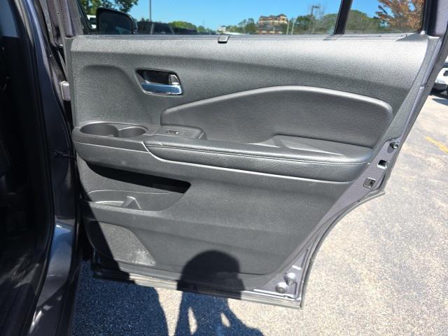 used 2022 Honda Pilot car, priced at $32,999