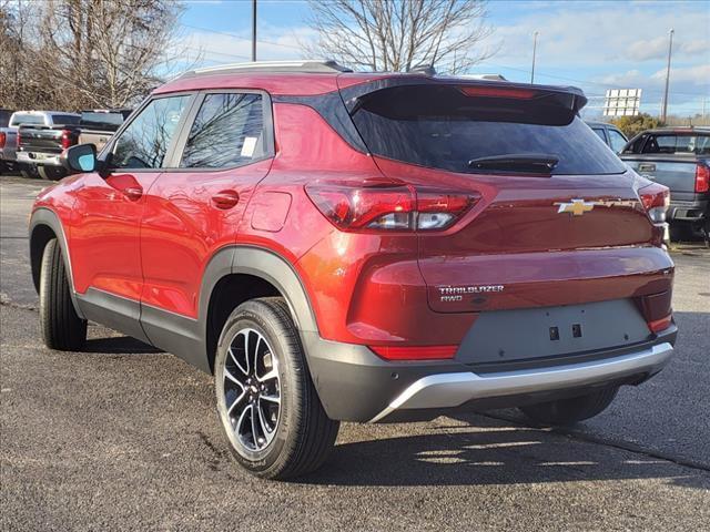 new 2025 Chevrolet TrailBlazer car, priced at $28,240