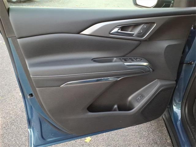 new 2026 Chevrolet Traverse car, priced at $43,620