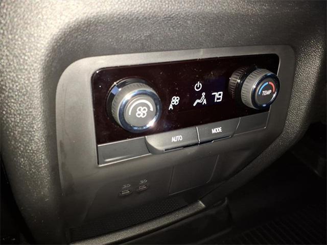 new 2026 Chevrolet Traverse car, priced at $43,620