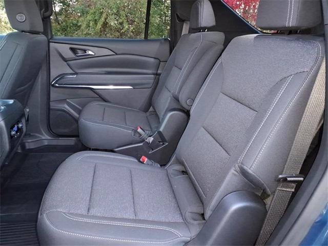 new 2026 Chevrolet Traverse car, priced at $43,620