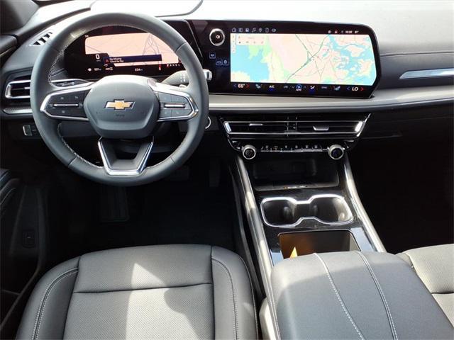 new 2025 Chevrolet Traverse car, priced at $43,190