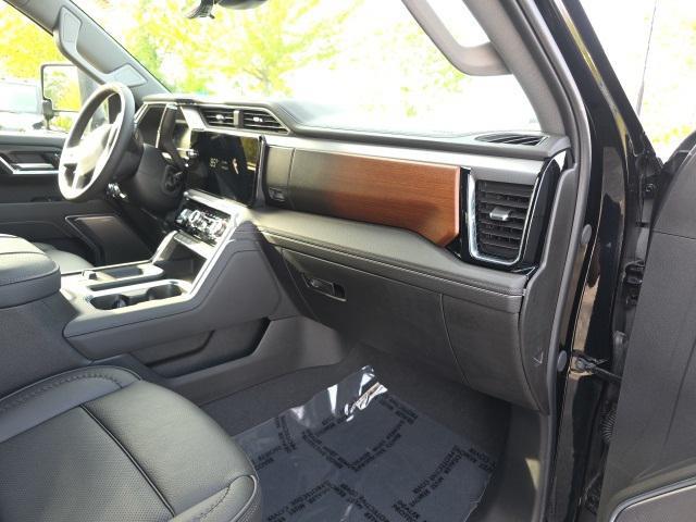 used 2025 GMC Sierra 2500 car, priced at $80,999