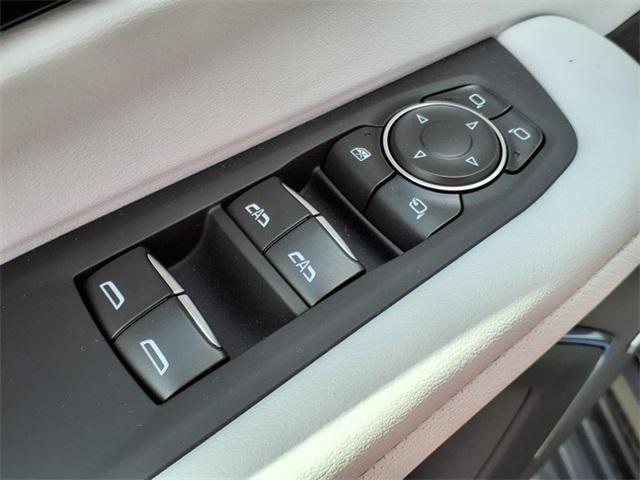 new 2025 Chevrolet Suburban car, priced at $82,540