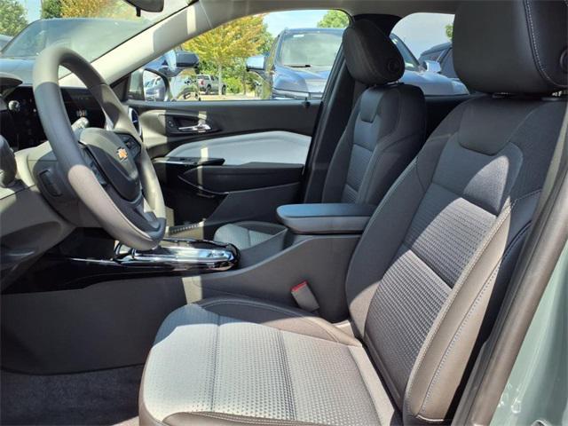 new 2025 Chevrolet Trax car, priced at $22,990