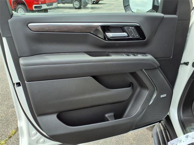 new 2025 Chevrolet Tahoe car, priced at $80,710
