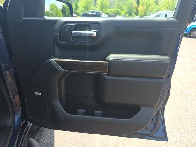 used 2021 Chevrolet Silverado 1500 car, priced at $41,981