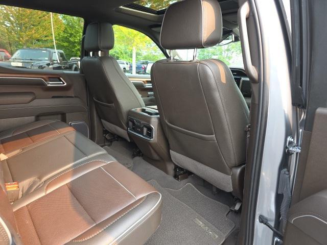 used 2023 GMC Sierra 1500 car, priced at $40,999