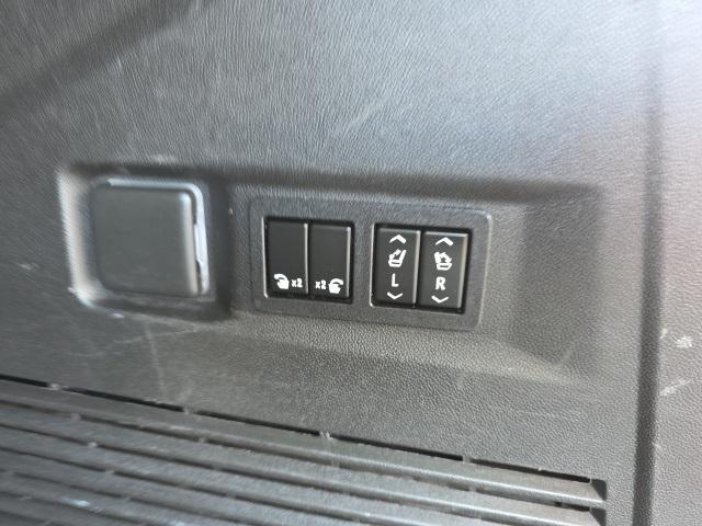 used 2022 Chevrolet Tahoe car, priced at $48,999