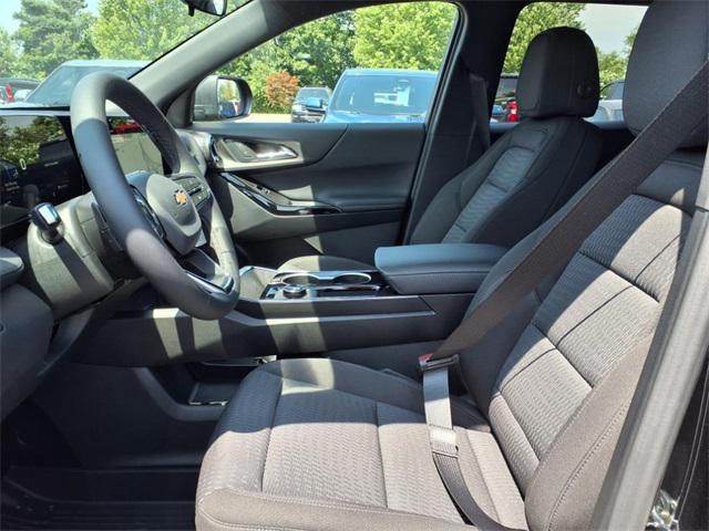 new 2026 Chevrolet Equinox car, priced at $31,320