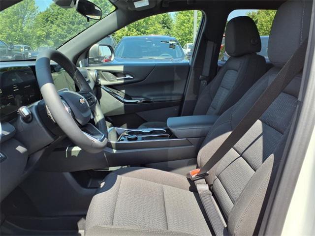 new 2026 Chevrolet Equinox car, priced at $31,320