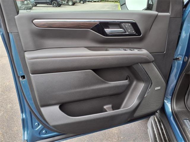 new 2025 Chevrolet Tahoe car, priced at $80,710