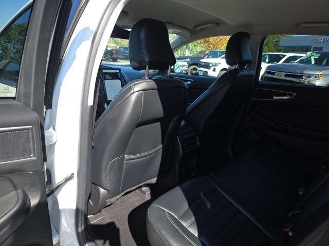 used 2022 Ford Edge car, priced at $21,999
