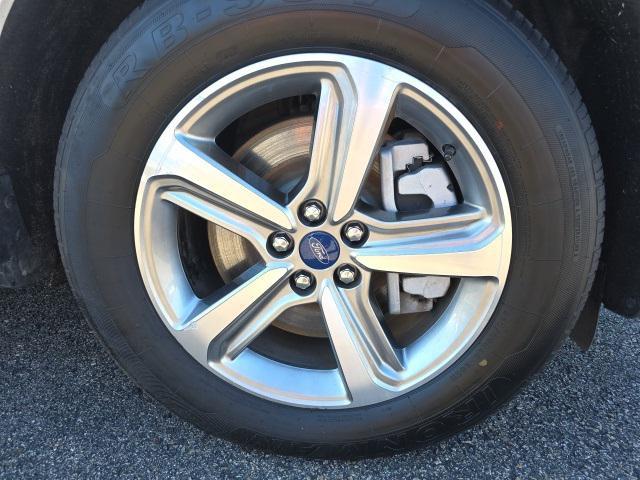 used 2022 Ford Edge car, priced at $21,999