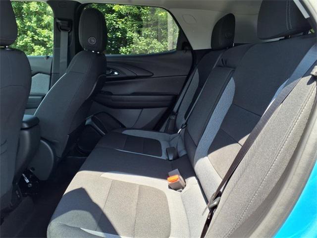 new 2025 Chevrolet TrailBlazer car, priced at $27,465