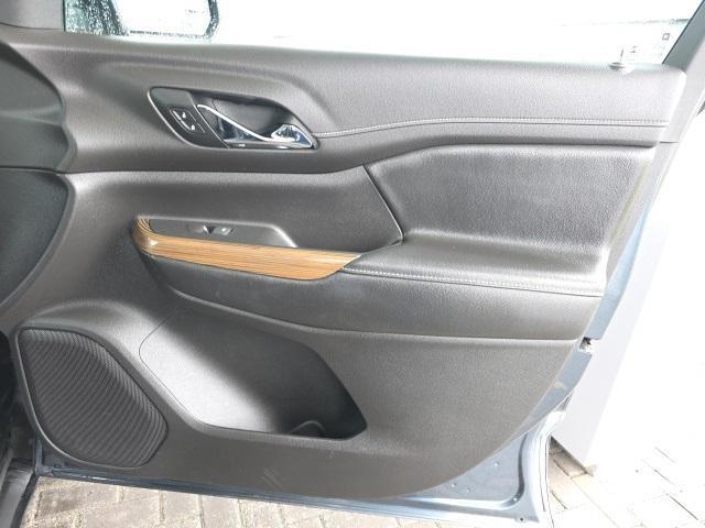 used 2019 GMC Acadia car, priced at $15,499