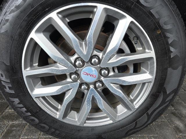 used 2019 GMC Acadia car, priced at $15,499