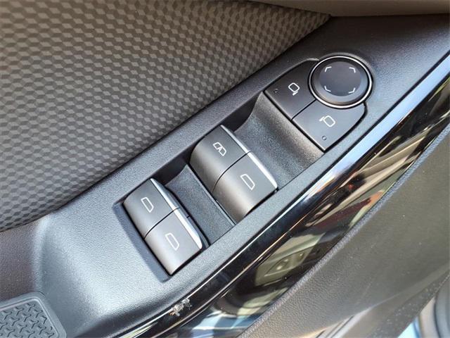 new 2026 Chevrolet Equinox car, priced at $35,395