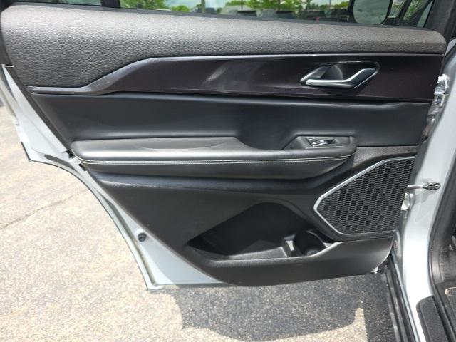 used 2021 Jeep Grand Cherokee L car, priced at $29,499