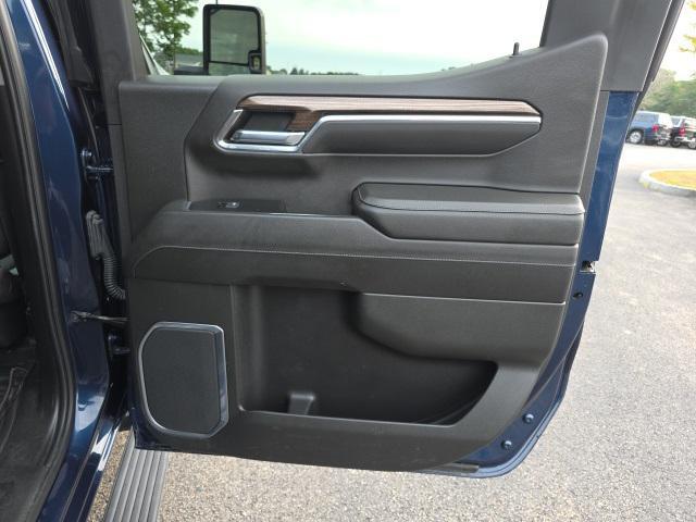 used 2022 Chevrolet Silverado 1500 car, priced at $45,999