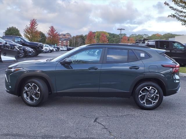 new 2025 Chevrolet Trax car, priced at $22,690