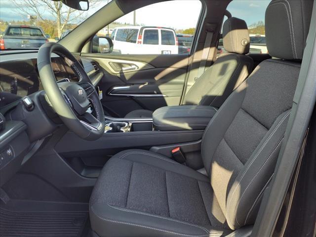 new 2025 Chevrolet Traverse car, priced at $42,345