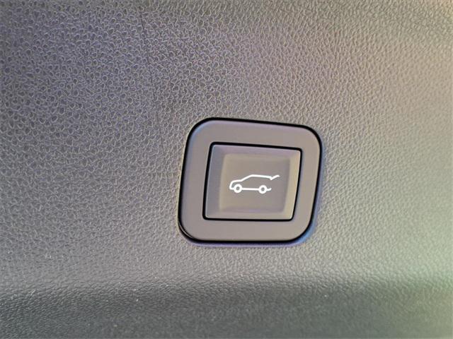 new 2025 Chevrolet Suburban car, priced at $80,005