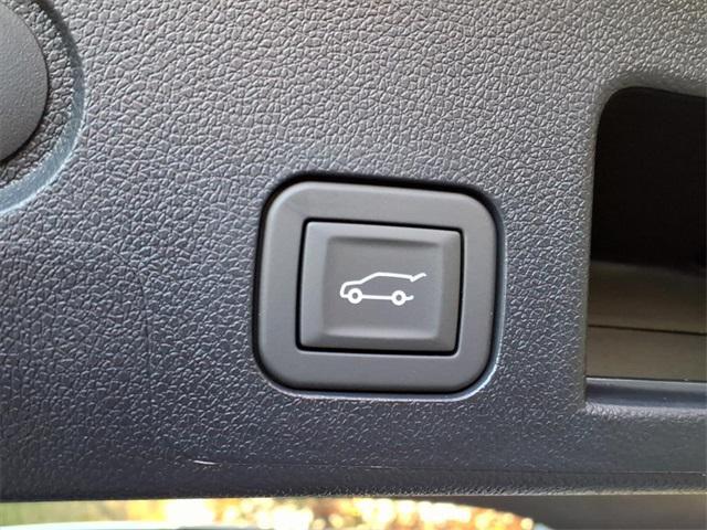 new 2026 Chevrolet Equinox car, priced at $35,890