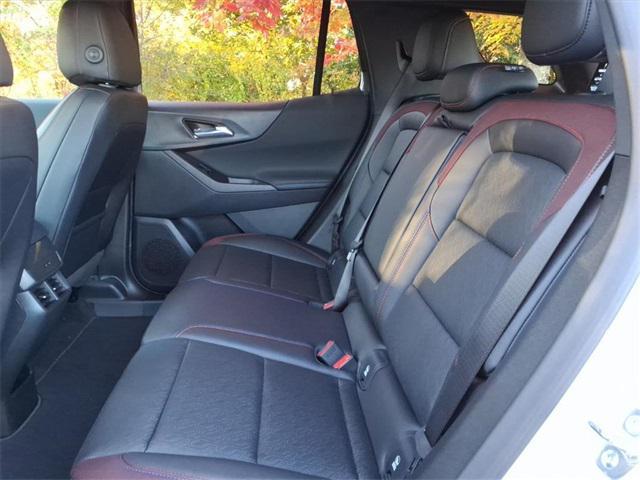 new 2026 Chevrolet Equinox car, priced at $35,890