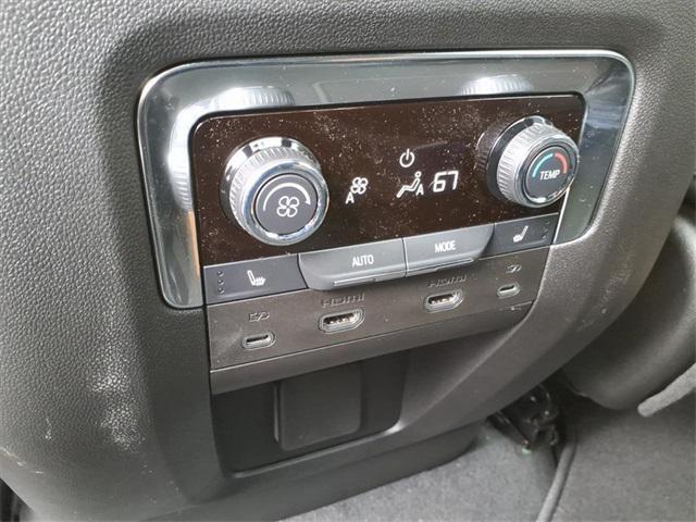 new 2025 Chevrolet Suburban car, priced at $80,005