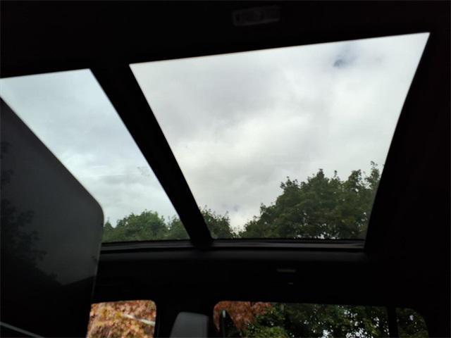 new 2025 Chevrolet Suburban car, priced at $80,005