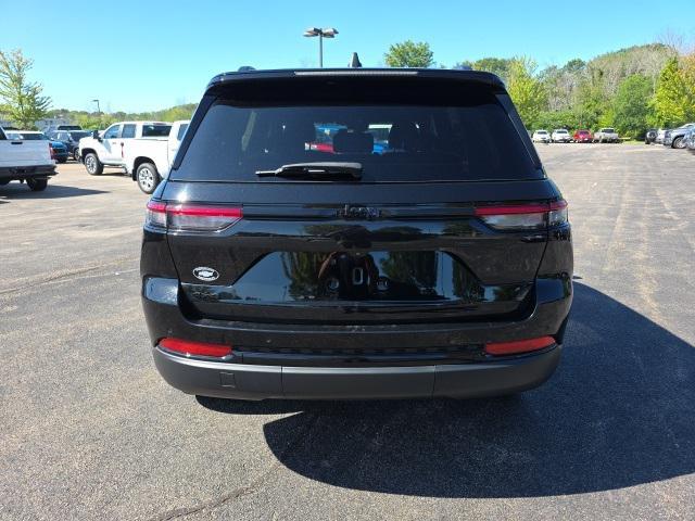 used 2023 Jeep Grand Cherokee car, priced at $32,283