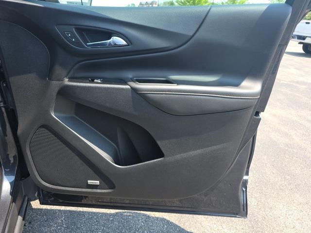 used 2022 Chevrolet Equinox car, priced at $23,999