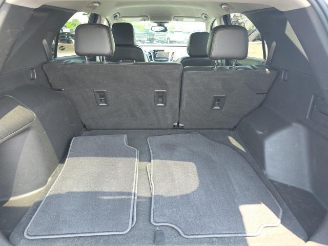 used 2022 Chevrolet Equinox car, priced at $23,999