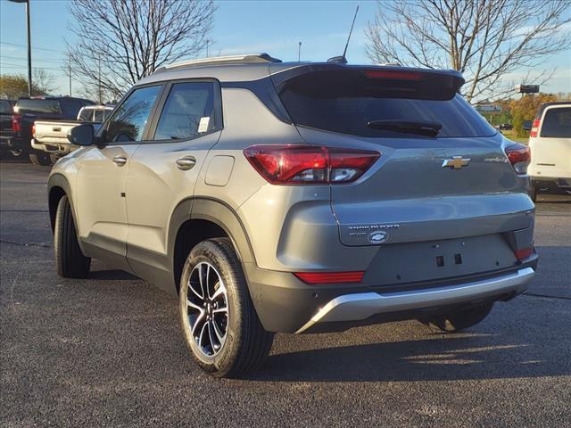 new 2025 Chevrolet TrailBlazer car, priced at $27,240