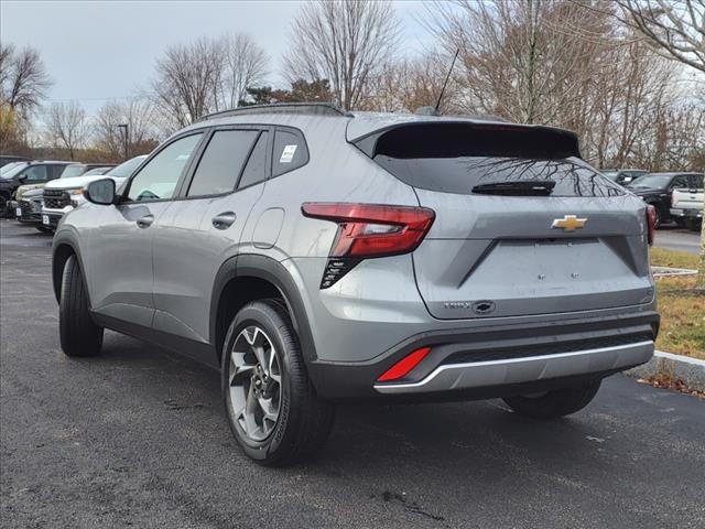 new 2025 Chevrolet Trax car, priced at $24,120