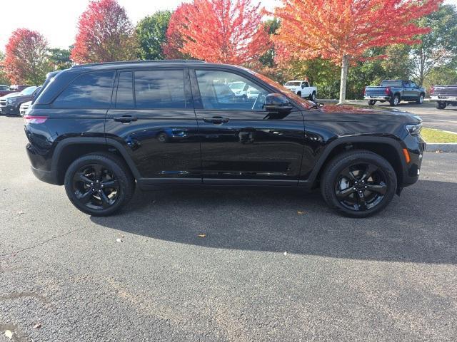 used 2023 Jeep Grand Cherokee car, priced at $30,499