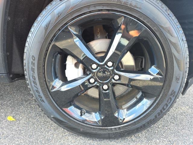 used 2023 Jeep Grand Cherokee car, priced at $30,499